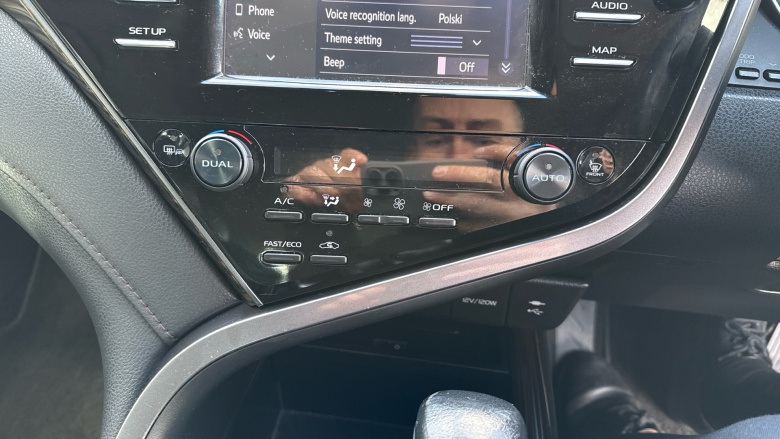 Toyota Camry 2.5 VVT-i Hybrid Excel 4dr CVT Hybrid Saloon